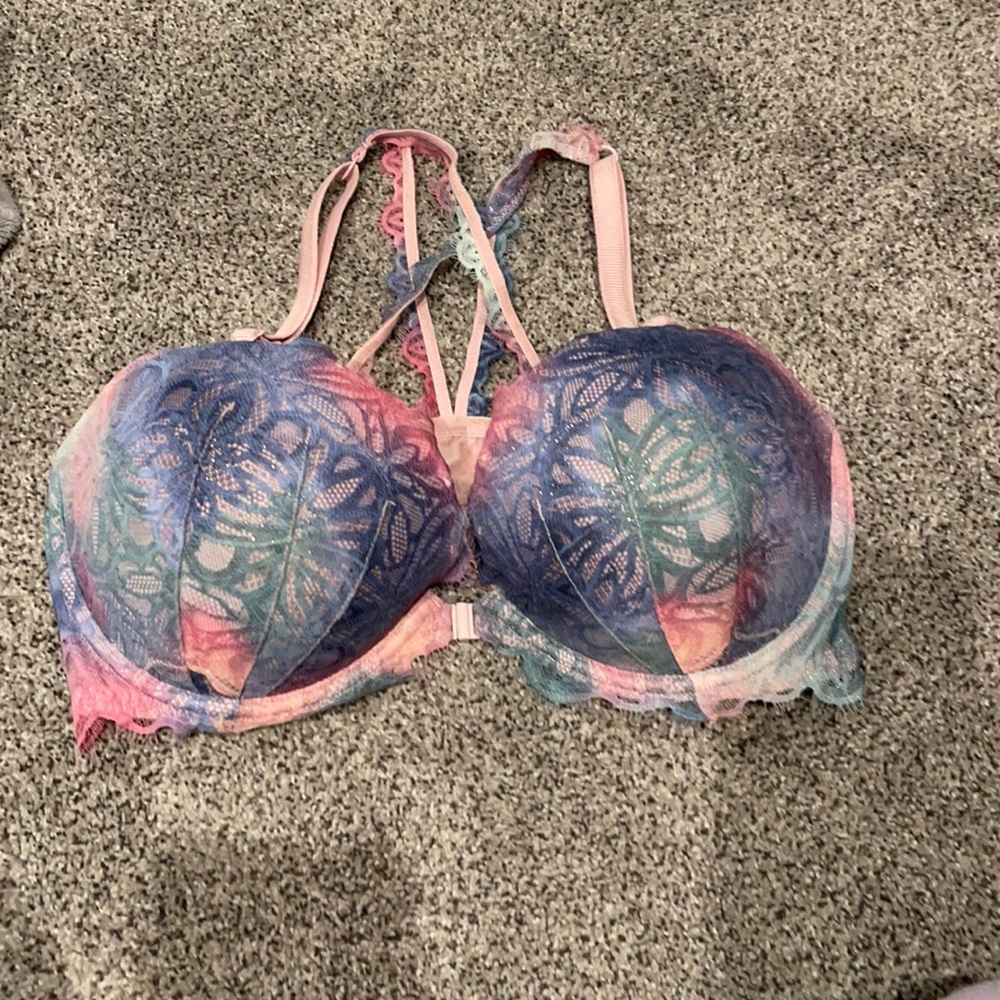 VS Unicorn Crisscross push up bra size 36dd